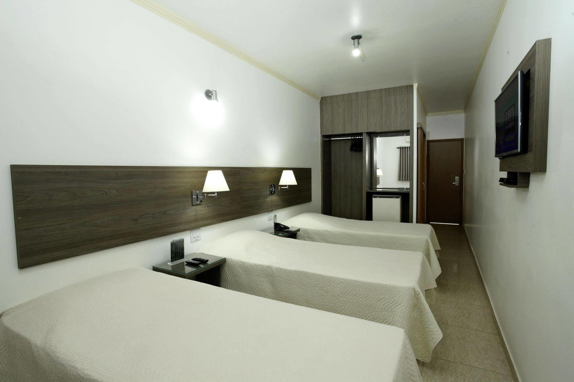 Indaia Hotel São Carlos Екстериор снимка
