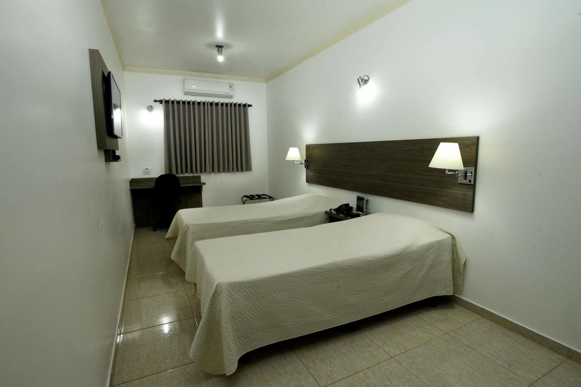 Indaia Hotel São Carlos Екстериор снимка